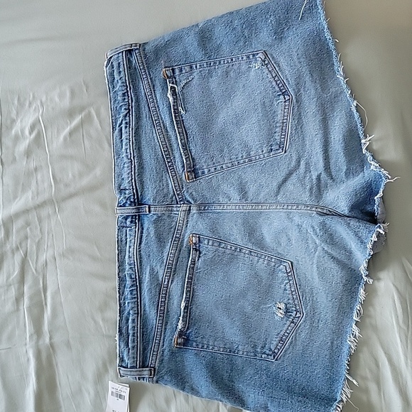 Abercrombie Mom Short 34 - Picture 2 of 3